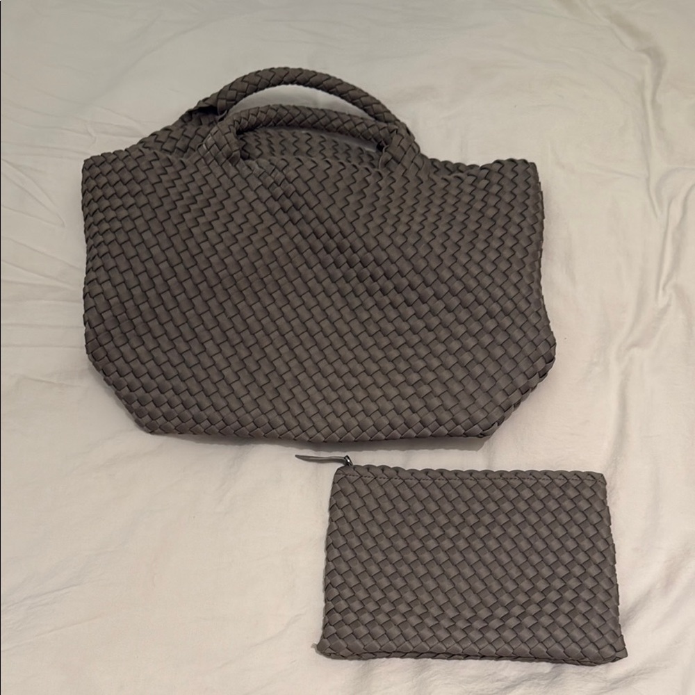 Naghedi St. Barths Tote Medium in Mink
